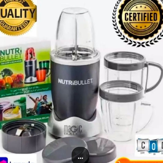 Kitchen blender appliance for making smoothies shakes and blended drinks at home easily