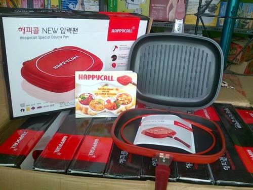 Versatile double sided grill pan for frying, grilling, and quick meal preparation use